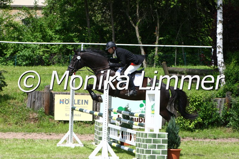 005M5167_Habanero_L Springen.JPG